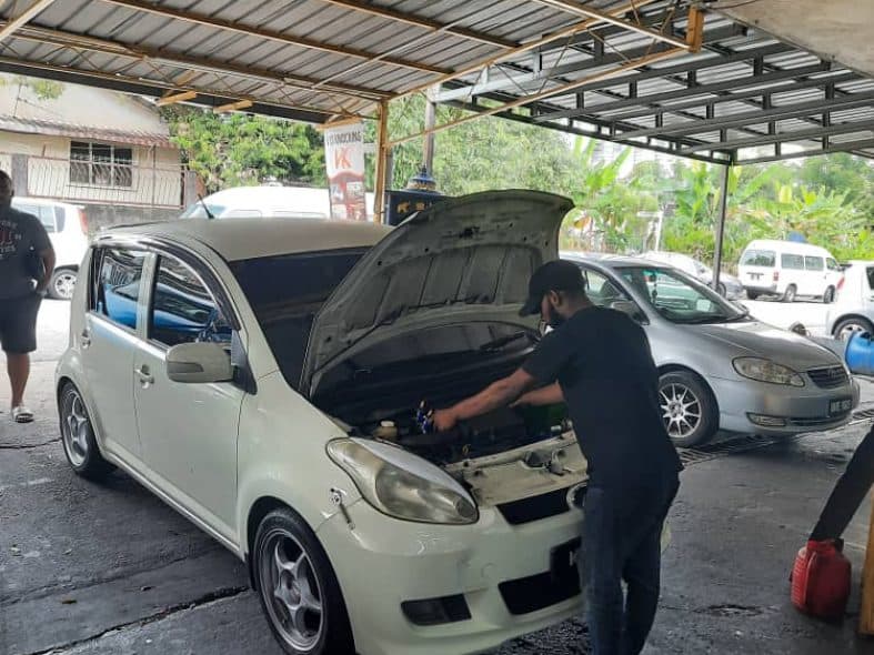 Paint & Knock & Repair